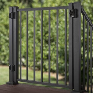 Signature Adjustable Aluminum Gate by Trex - Charcoal Black