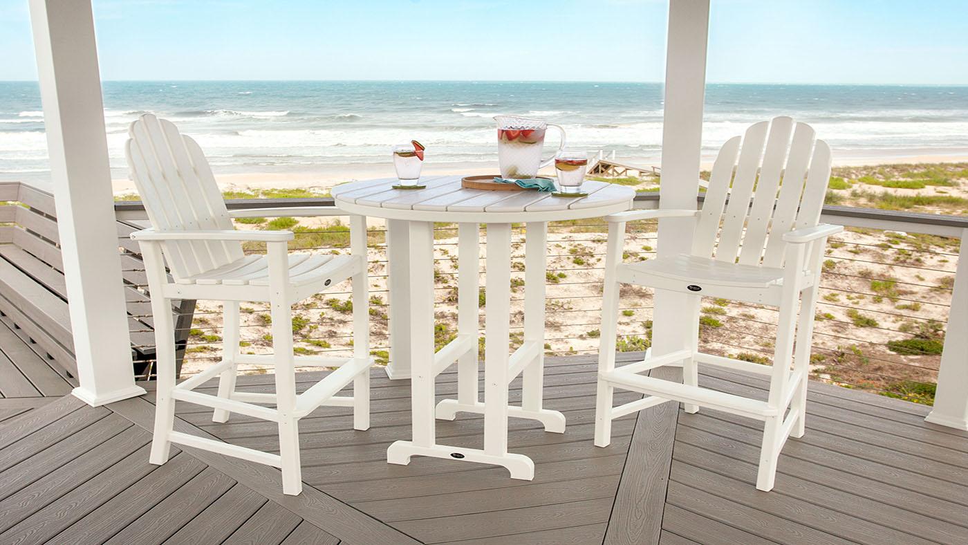 Trex Outdoor Furniture Offers Style & Durability